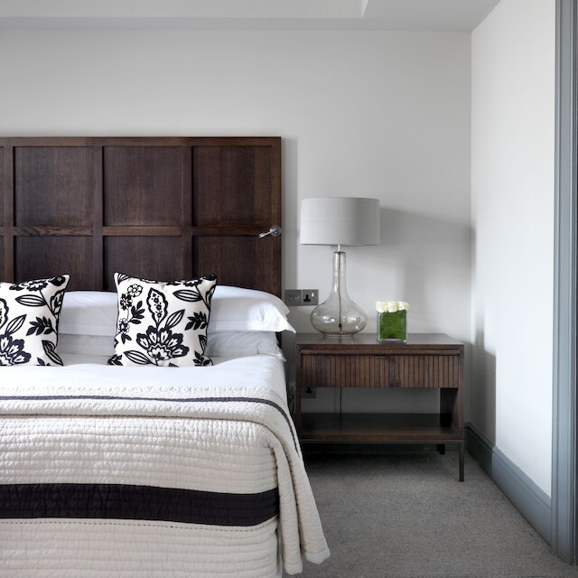 ザ ブルームズベリー