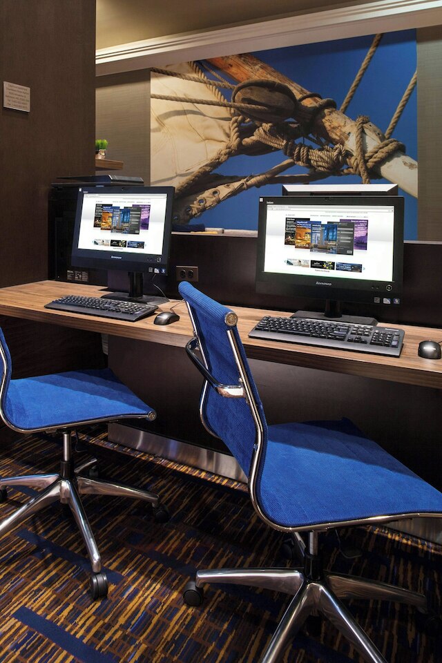 コートヤード・ボルティモア・ダウンタウン / インナーハーバー