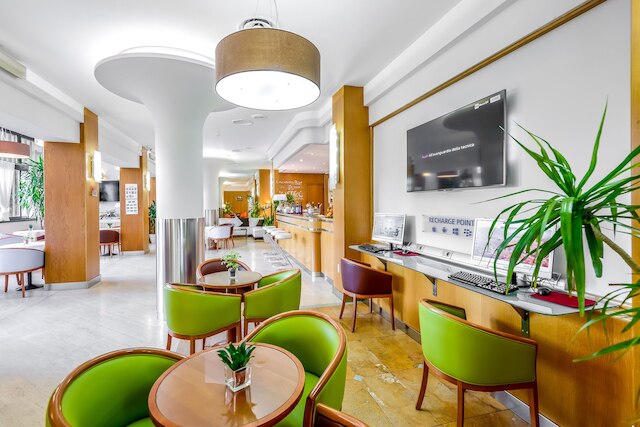 ホテル ボローニャ エアポート