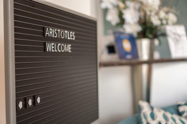 アリストトルズ ノース ショア