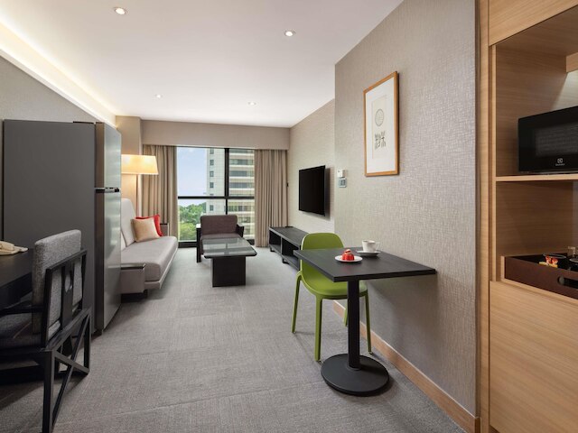 グランド メルキュール シンガポール ロキシー