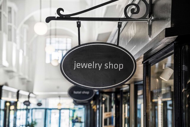 ベスト ウエスタン トーブヘレネ