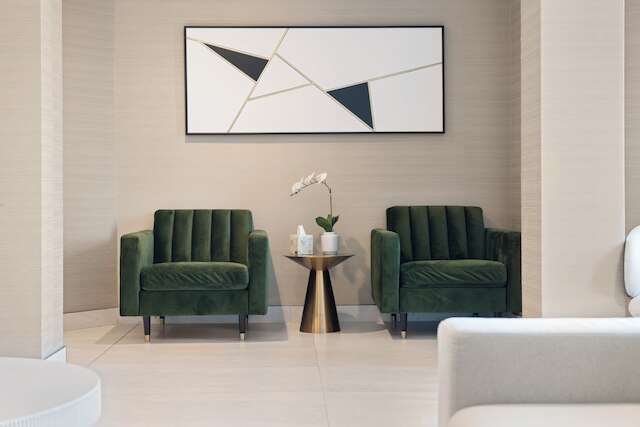 ザ タワー ホテル フォールズビュー