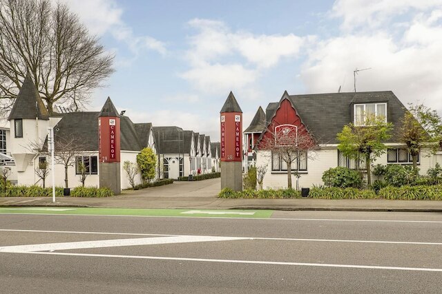 キャメロット モーター ロッジ