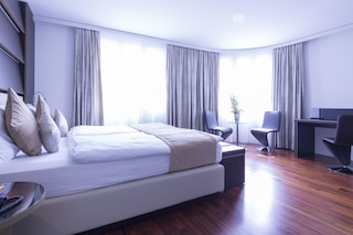 ホテル クローネ ウンターストラス