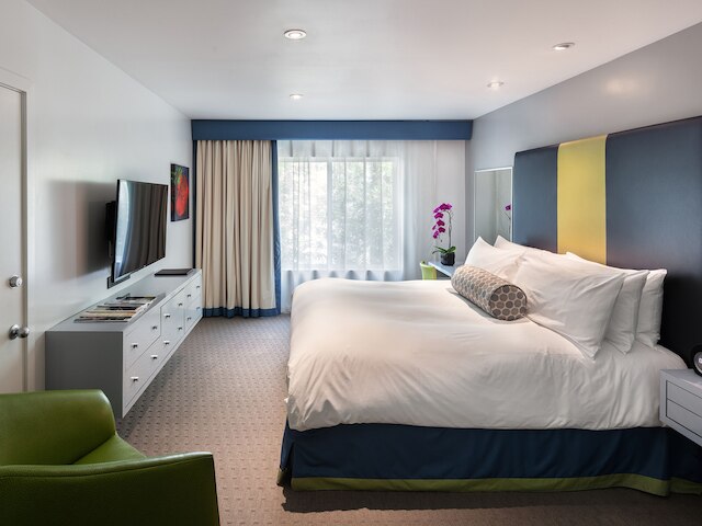 サンセット マーキス