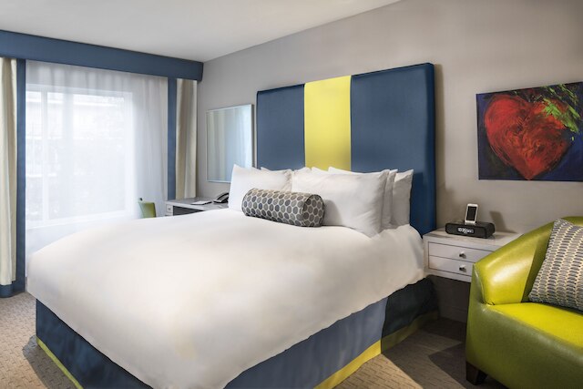 サンセット マーキス