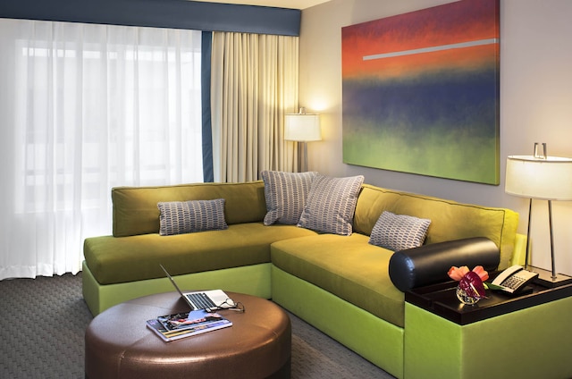 サンセット マーキス