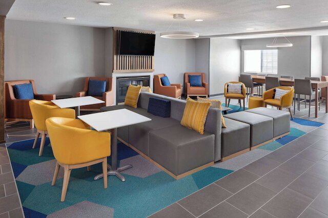 マイクロテル イン & スイーツ バイ ウィンダム ラピッド シティ