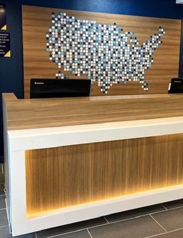 マイクロテル イン & スイーツ バイ ウィンダム ラピッド シティ