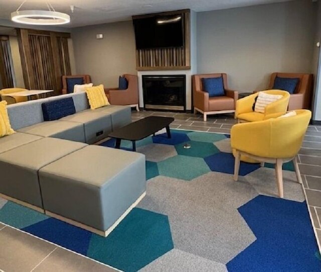 マイクロテル イン & スイーツ バイ ウィンダム ラピッド シティ