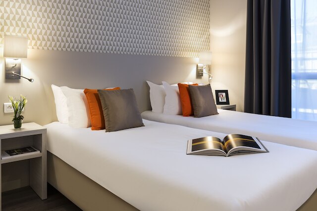 シタディーン モンマルトル パリ