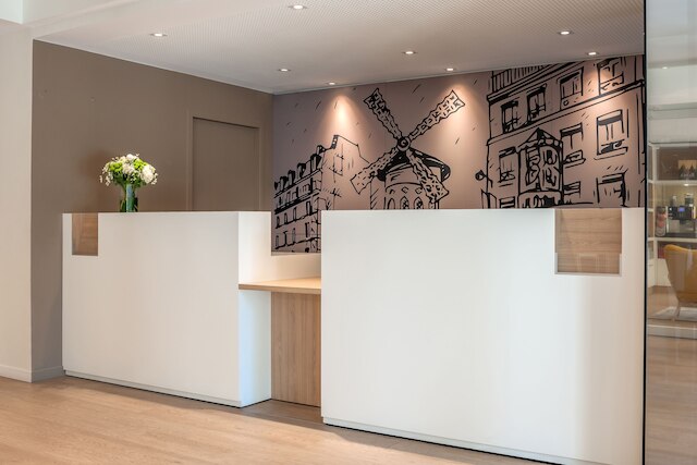 シタディーン モンマルトル パリ