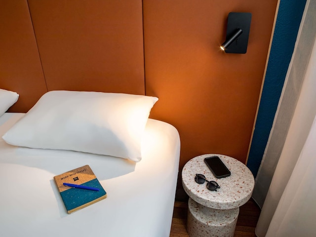 イビス パリ オルナーノ モンマルトル ノール 18 区