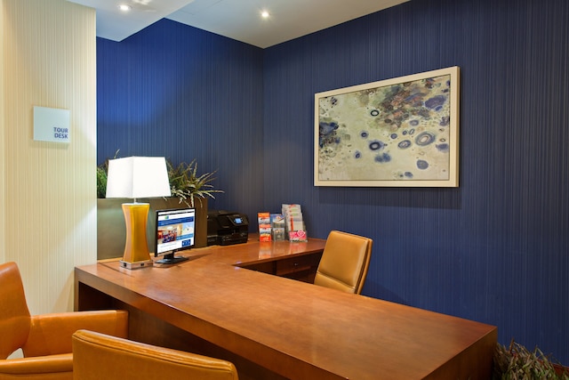 ホリデイ イン エクスプレス アンド スイーツ フィッシャーマンズ ワーフ by IHG