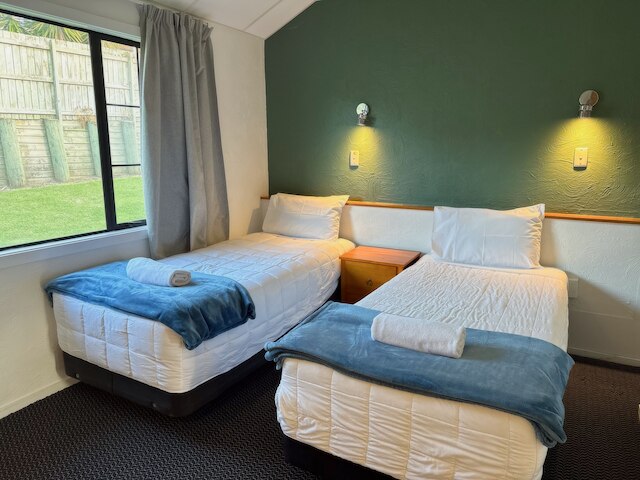 オークウッド マナー モーター ロッジ