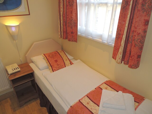 シェークスピア ホテル