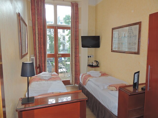 シェークスピア ホテル