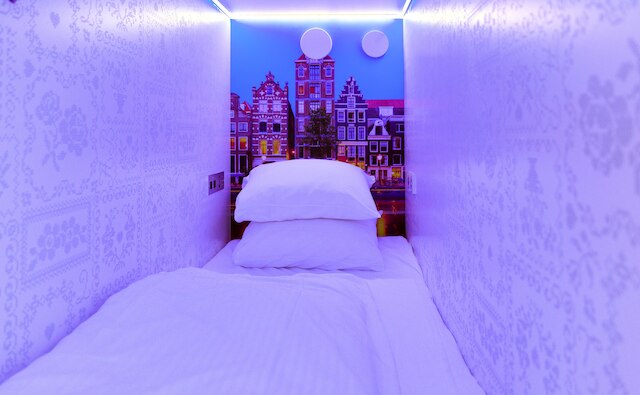 デ ベッドステー ブティック カプセルズ