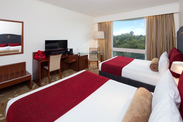 ロイヤル オン ザ パーク