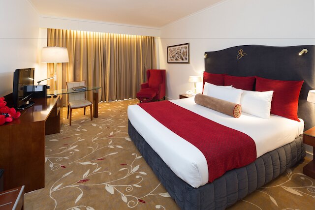 ロイヤル オン ザ パーク