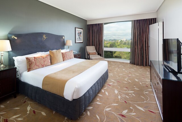 ロイヤル オン ザ パーク