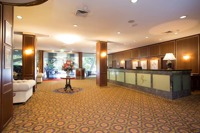 ロイヤル オン ザ パーク