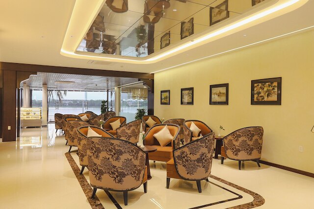 フォーンザン ホテル リゾート アンド スパ