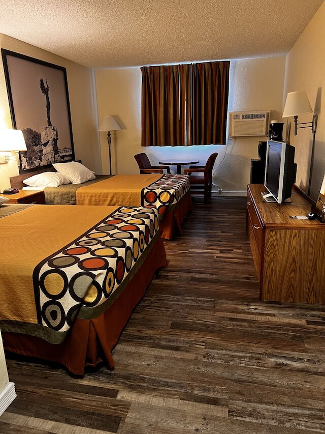 スーパー 8 バイ ウィンダム ドッジ シティ