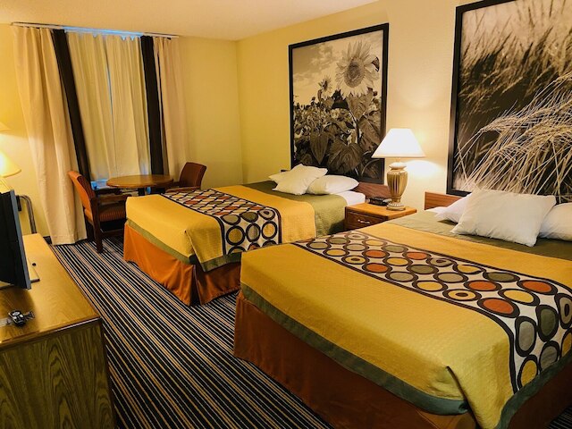 スーパー 8 バイ ウィンダム ドッジ シティ