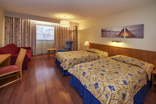 スカンディック ポヤンホヴィ