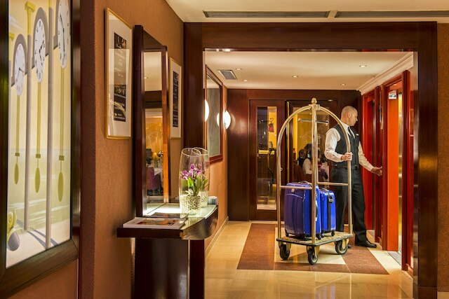 オテル アストン ラ スカラ