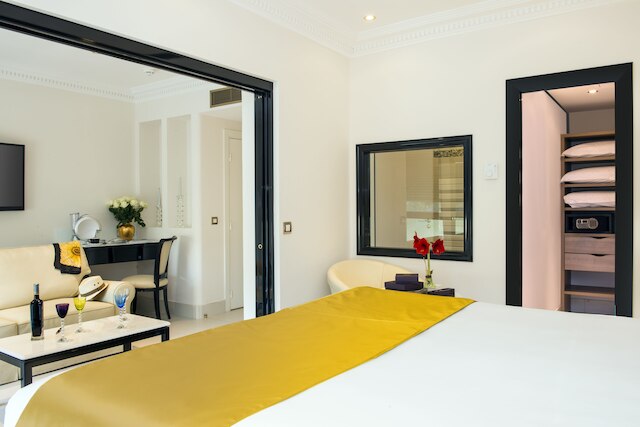 オテル アストン ラ スカラ