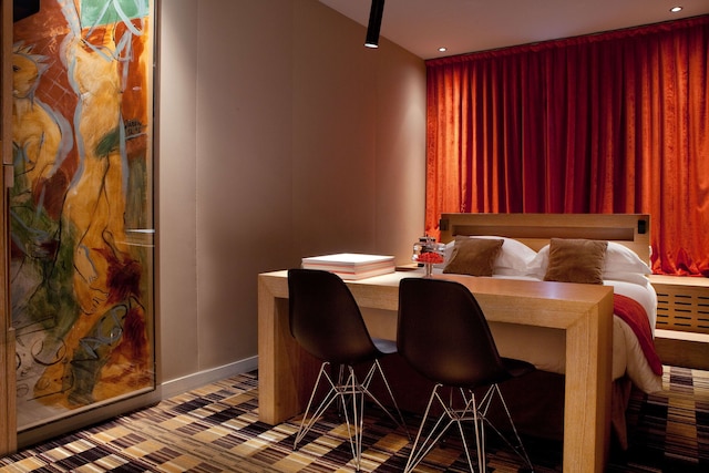 ゴールデン チューリップ オペラ ドゥ ノアイユ