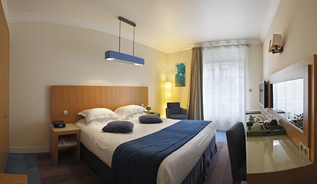 オテル ウエストサイド アルク ドゥ トリオンフ