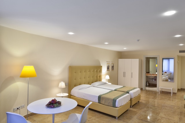 メルキュール ヴィラ ロマナッツィ カルドゥッチ バーリ