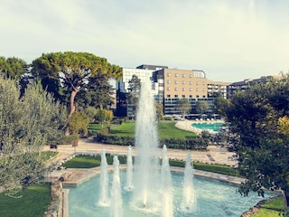 メルキュール ヴィラ ロマナッツィ カルドゥッチ バーリ