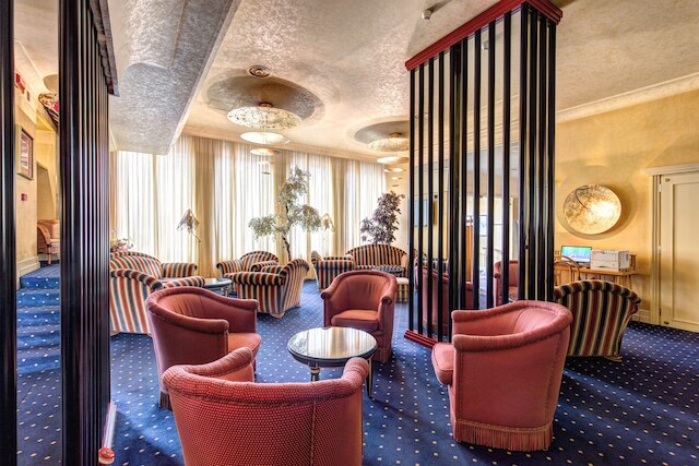 アウリーガ ホテル