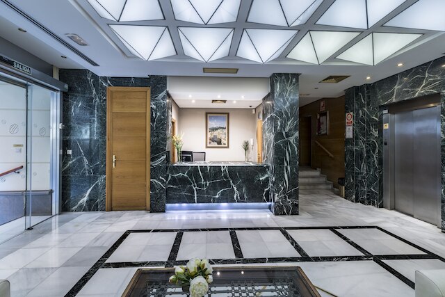 ホテル ポルセル ナバス