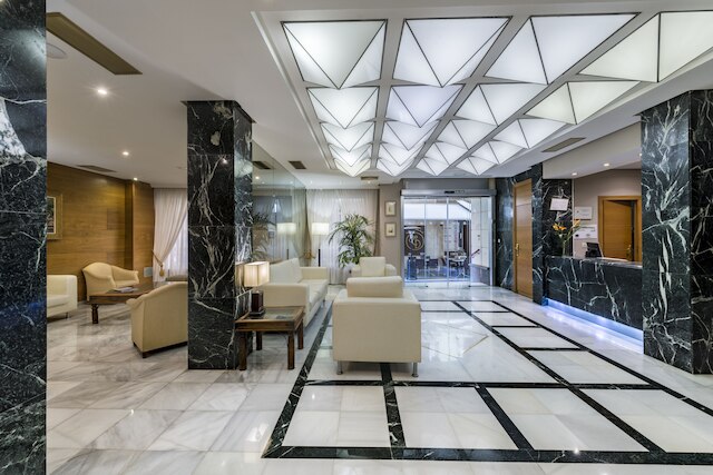 ホテル ポルセル ナバス