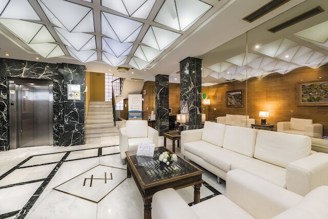 ホテル ポルセル ナバス