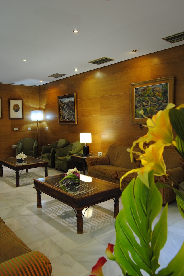 ホテル ポルセル ナバス