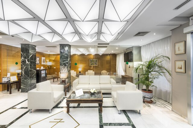 ホテル ポルセル ナバス