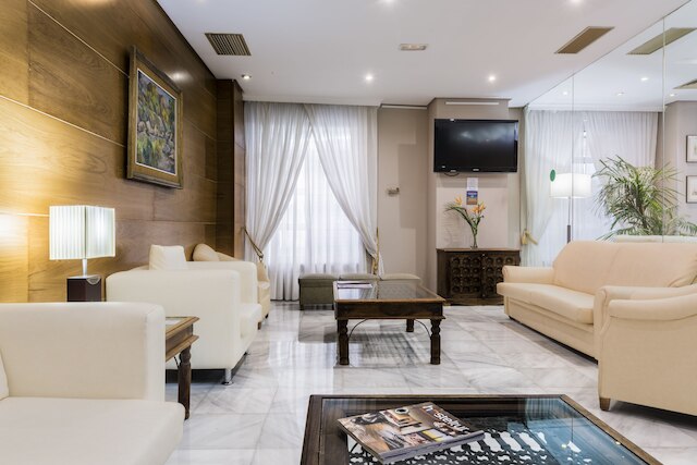 ホテル ポルセル ナバス