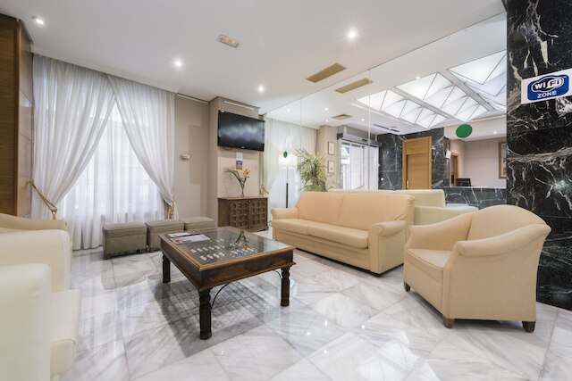 ホテル ポルセル ナバス