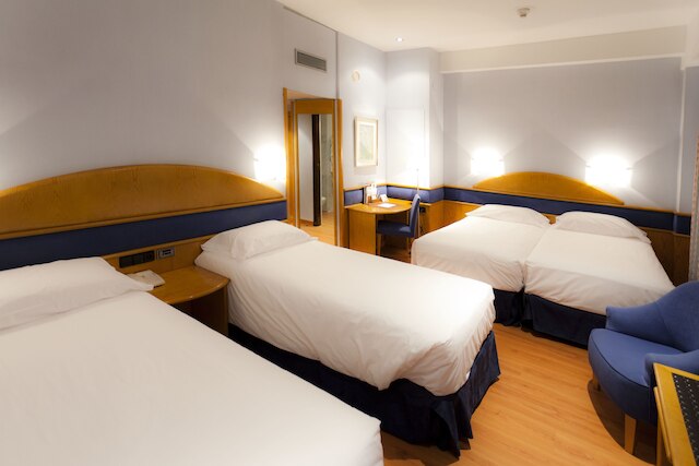 アグマール ホテル