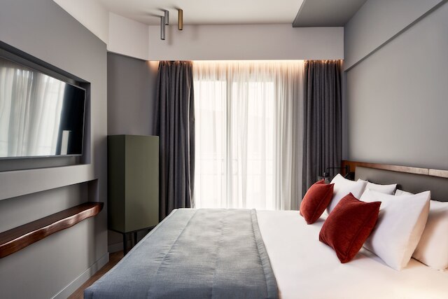 アキレアス ホテル