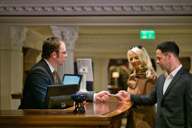 マックロス パーク ホテル & スパ