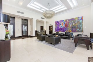 130 クイーンズ ゲート アパートメンツ