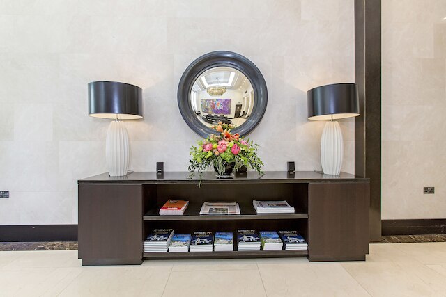 130 クイーンズ ゲート アパートメンツ